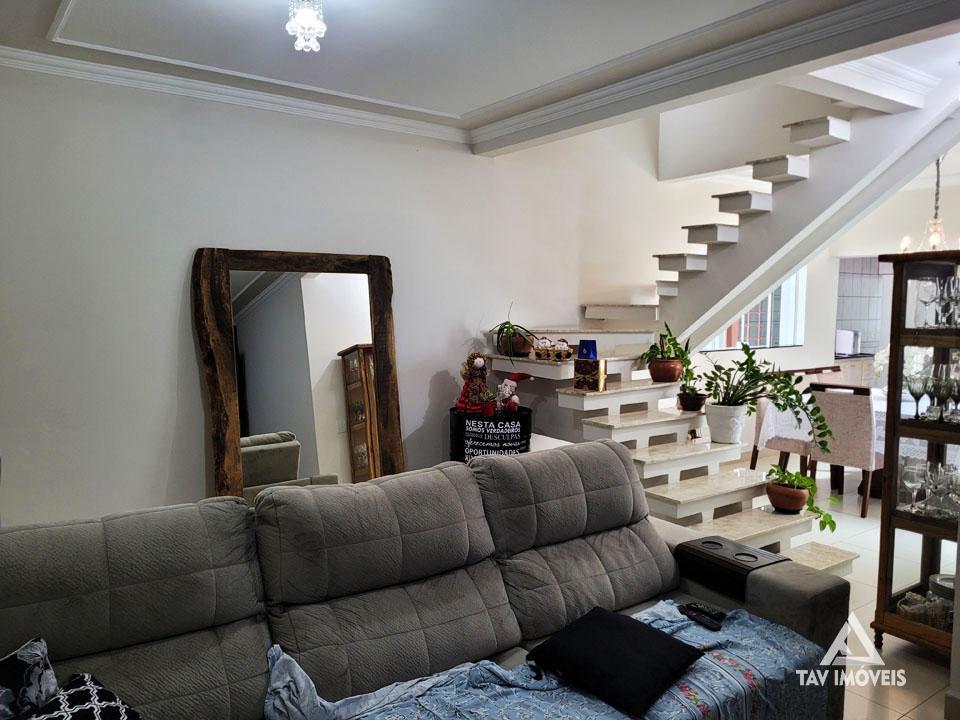 Casa à venda com 3 quartos, 183m² - Foto 6