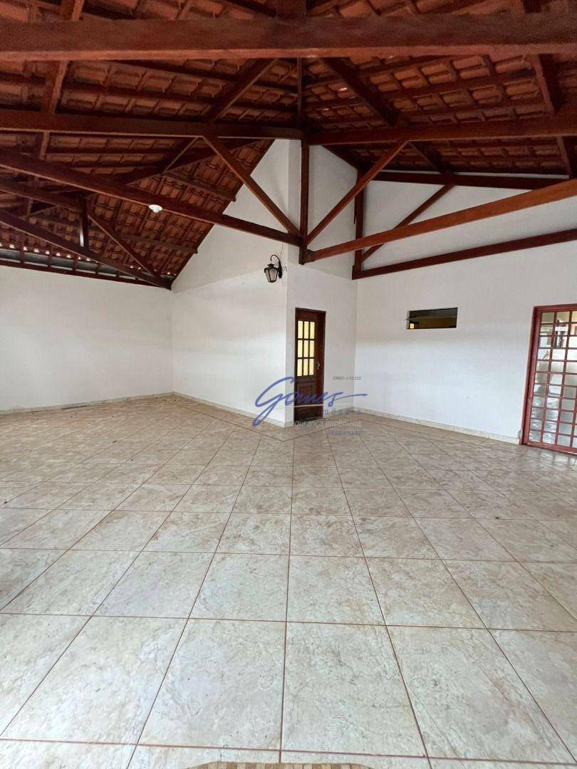 Casa à venda com 3 quartos, 87m² - Foto 4