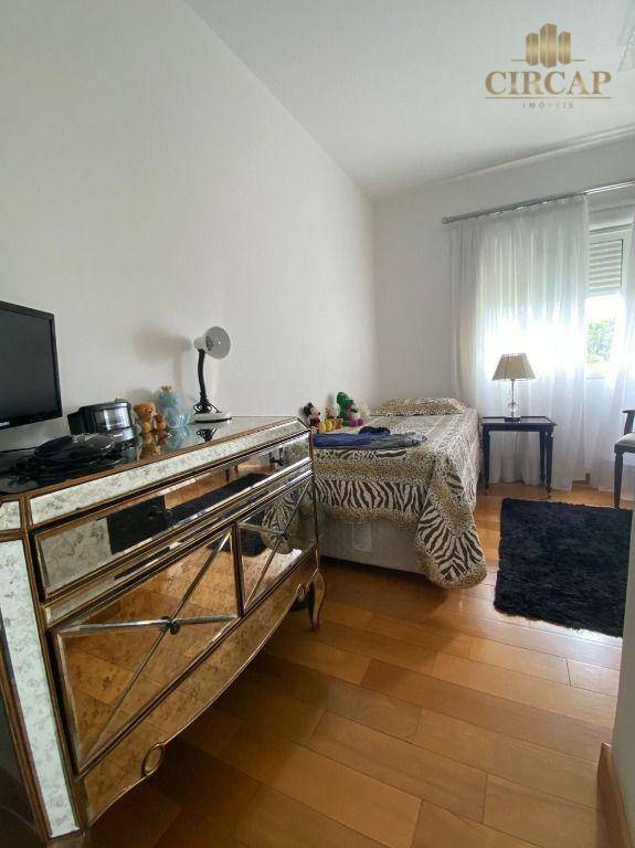 Apartamento à venda com 3 quartos, 160m² - Foto 11