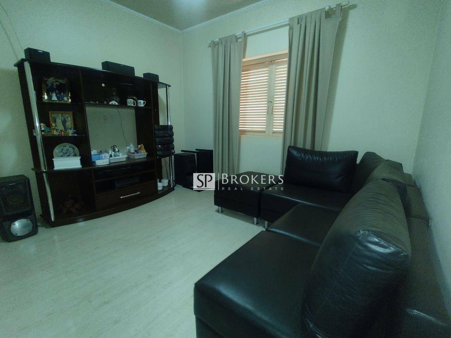 Casa à venda e aluguel com 3 quartos, 184m² - Foto 6