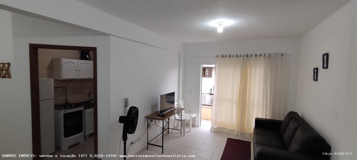 Apartamento à venda com 2 quartos, 65m² - Foto 4