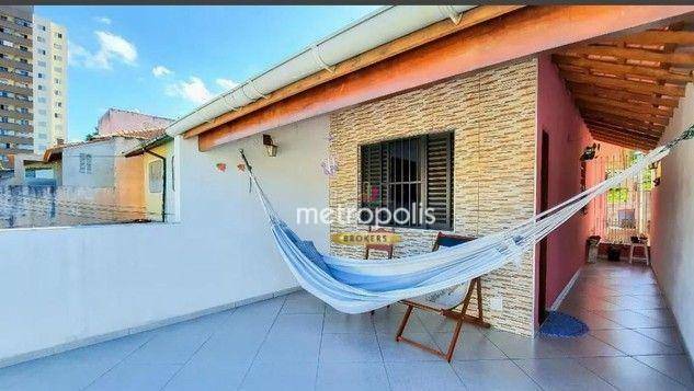 Casa à venda com 2 quartos, 120m² - Foto 1