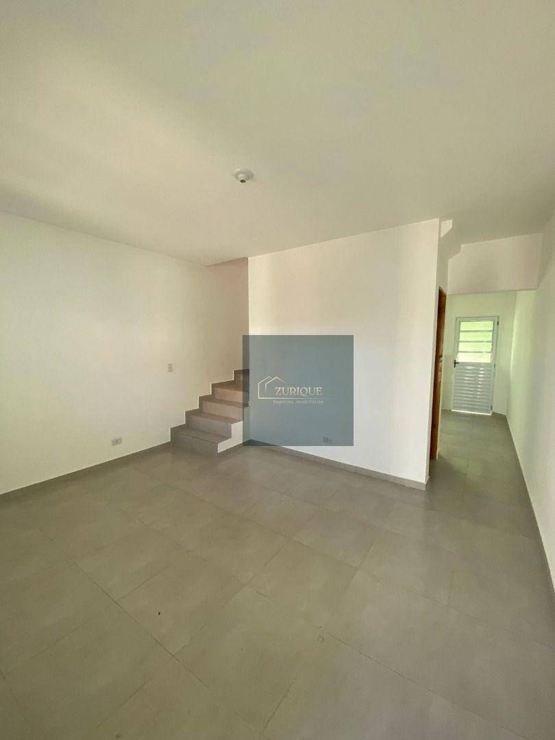 Casa, 3 quartos, 60 m² - Foto 2