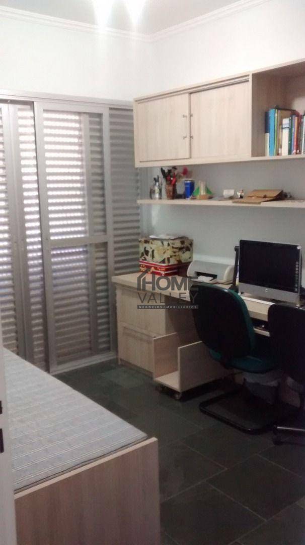 Apartamento à venda com 3 quartos, 90m² - Foto 25