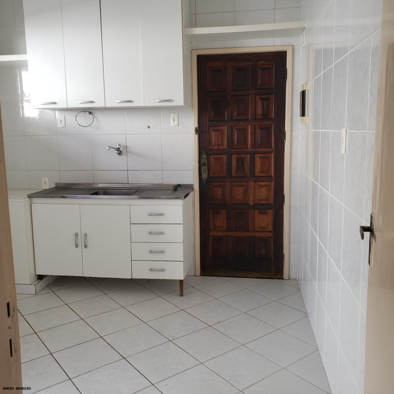 Apartamento à venda com 3 quartos, 103m² - Foto 3