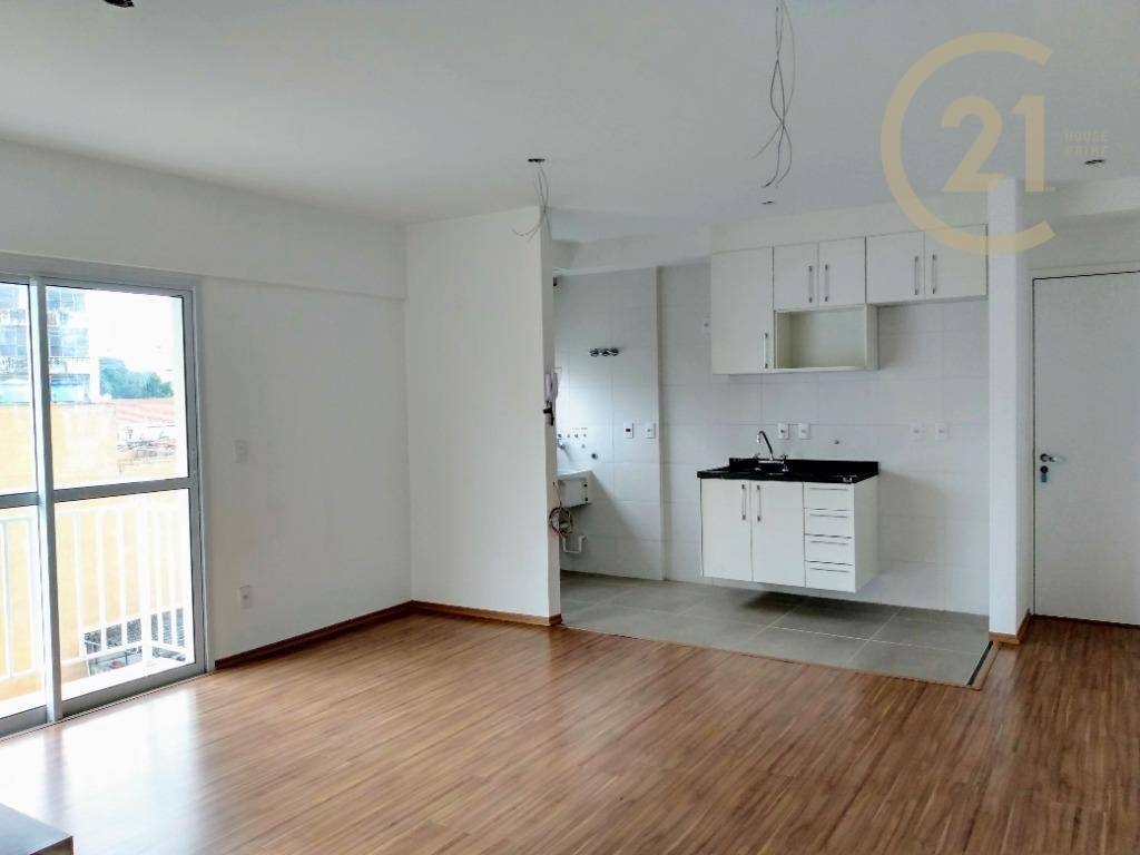 Apartamento à venda com 2 quartos, 56m² - Foto 3