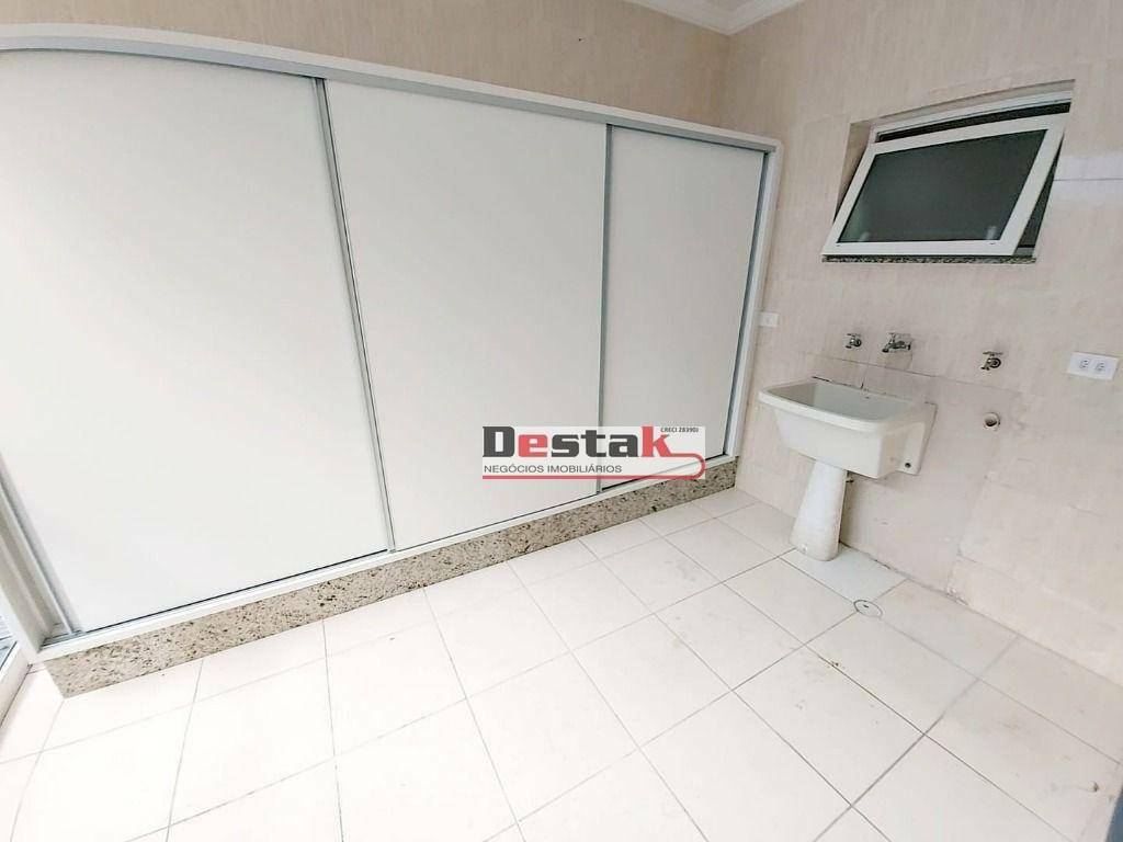 Sobrado à venda com 4 quartos, 600m² - Foto 37