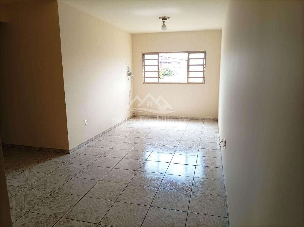 Apartamento para alugar com 3 quartos, 98m² - Foto 1