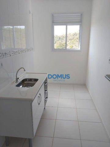 Apartamento para alugar com 2 quartos, 50m² - Foto 2