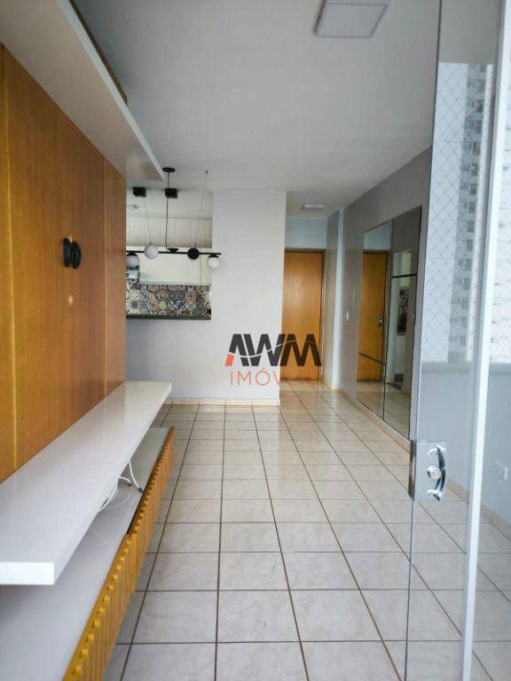 Apartamento à venda com 2 quartos, 64m² - Foto 1