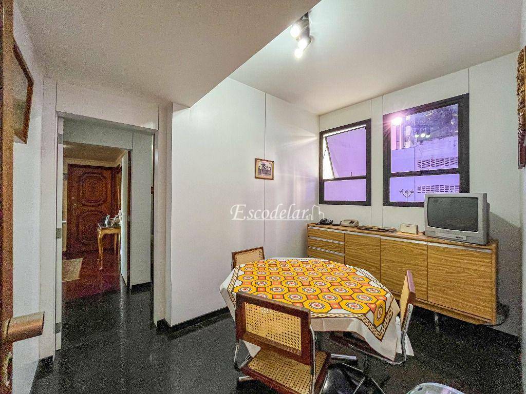 Apartamento à venda com 3 quartos, 300m² - Foto 23