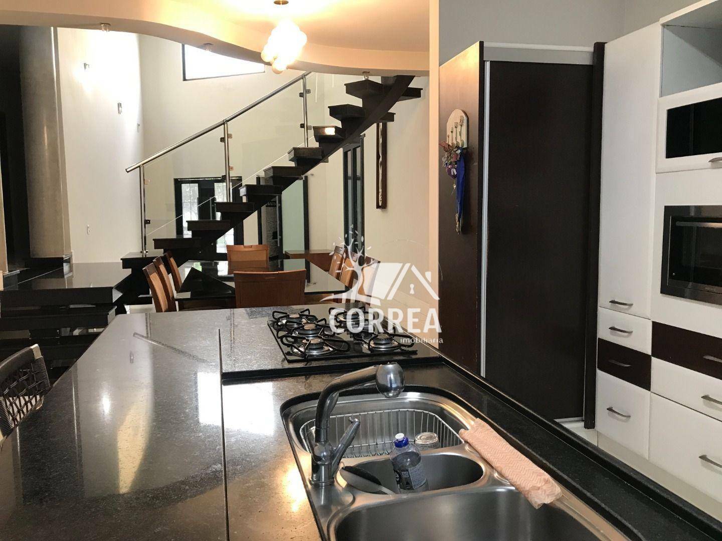 Casa à venda com 4 quartos, 350m² - Foto 18