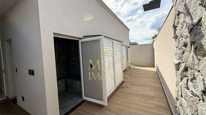 Casa de Condomínio à venda com 4 quartos, 275m² - Foto 5