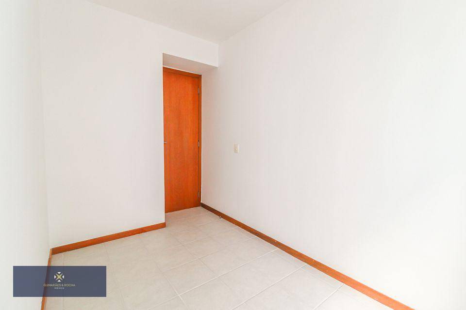 Apartamento à venda com 3 quartos, 82m² - Foto 29