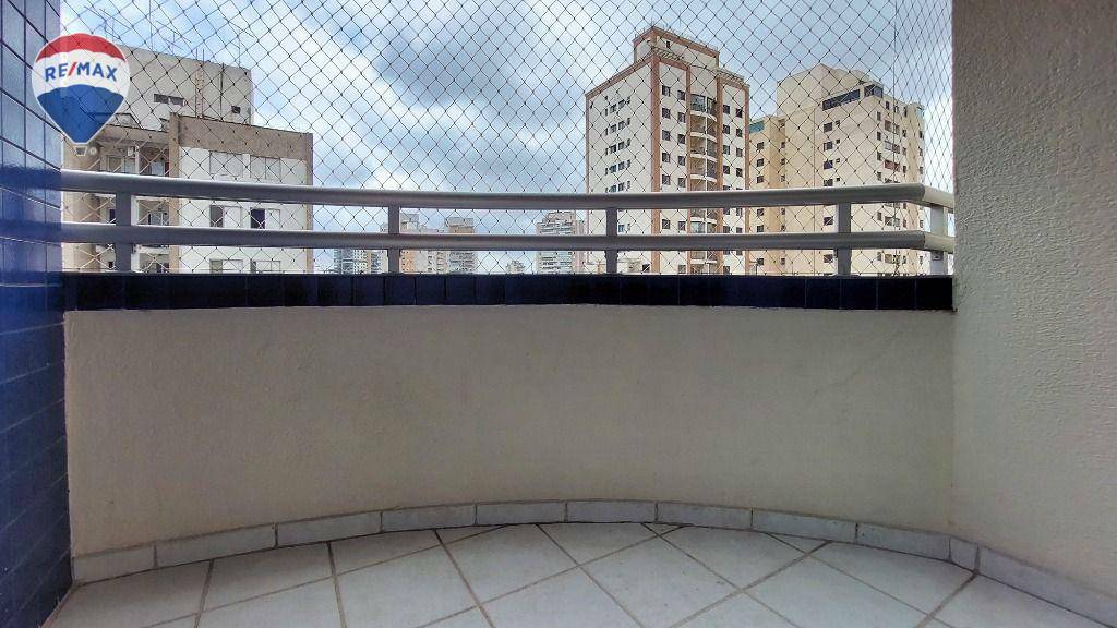 Apartamento para alugar com 3 quartos, 77m² - Foto 5