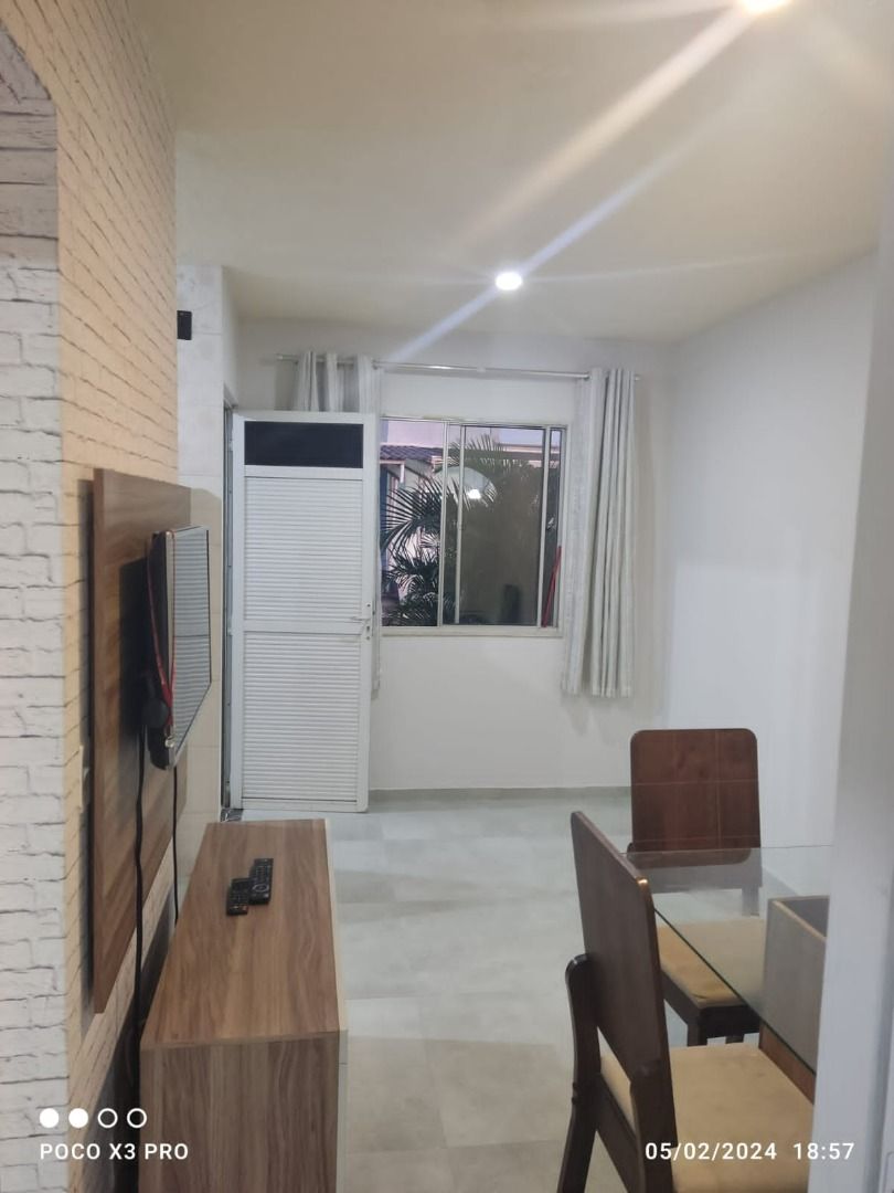 Casa de Condomínio à venda com 2 quartos, 100m² - Foto 9