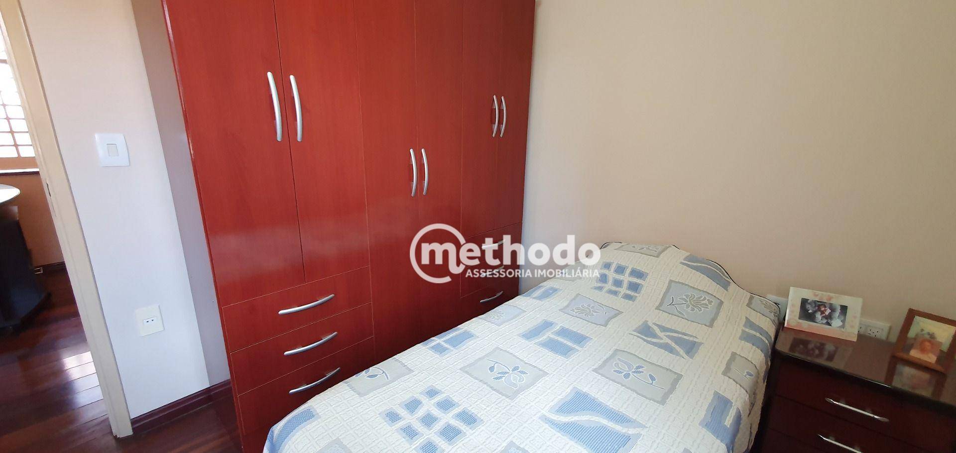 Casa à venda com 3 quartos, 192m² - Foto 13