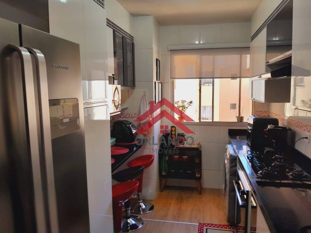 Apartamento à venda com 3 quartos, 74m² - Foto 4