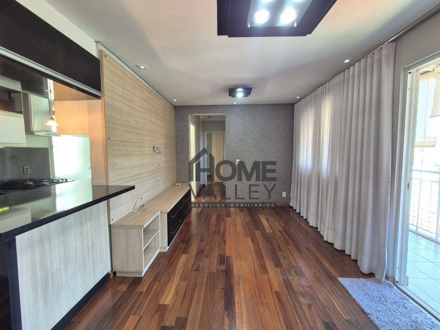 Apartamento à venda com 3 quartos, 70m² - Foto 2