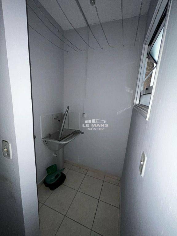 Apartamento à venda e aluguel com 2 quartos, 45m² - Foto 5