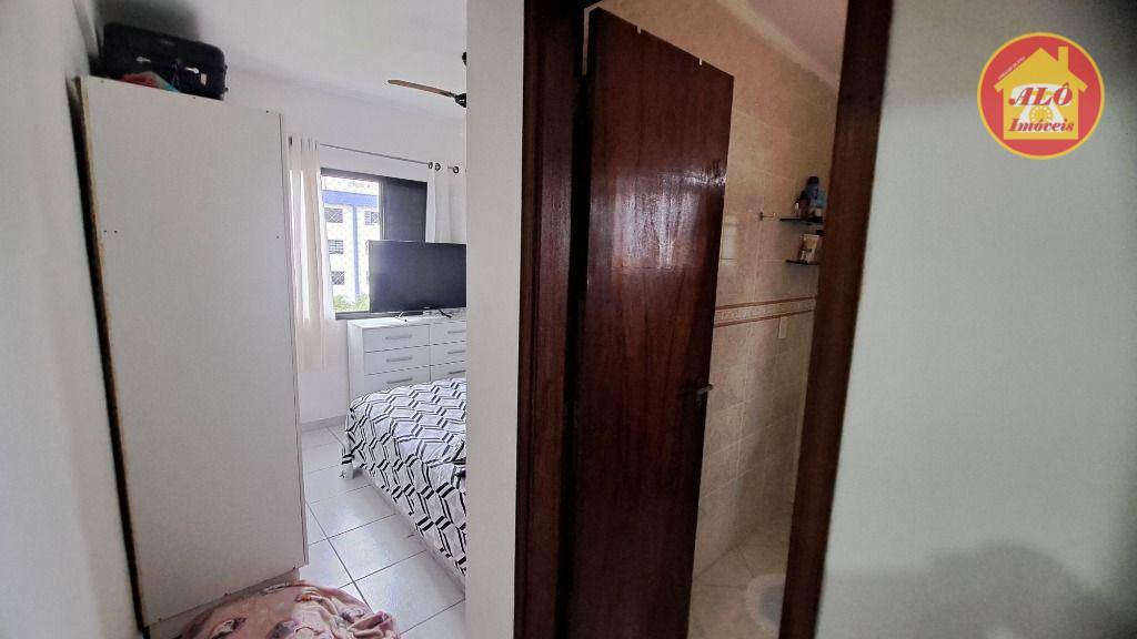 Apartamento à venda com 2 quartos, 70m² - Foto 12