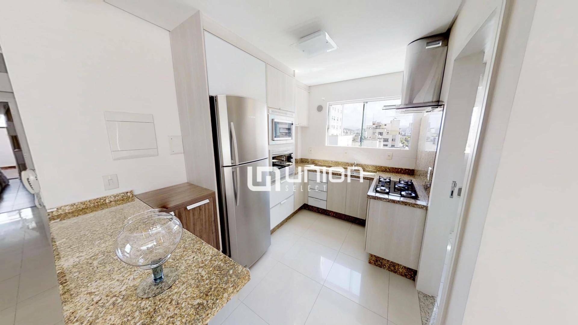 Apartamento à venda com 3 quartos, 143m² - Foto 12