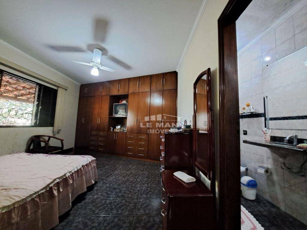 Chácara à venda com 10 quartos, 1500m² - Foto 36