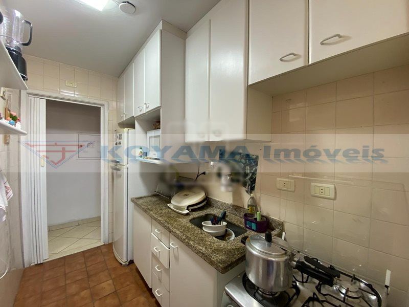 Apartamento à venda com 2 quartos, 67m² - Foto 14