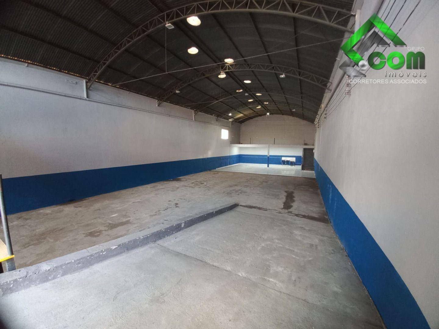 Depósito-Galpão-Armazém para alugar, 500m² - Foto 1