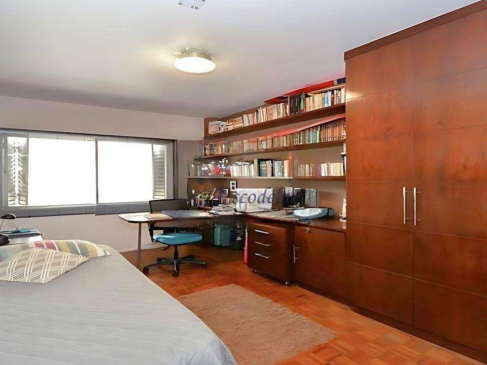 Apartamento à venda com 3 quartos, 150m² - Foto 18