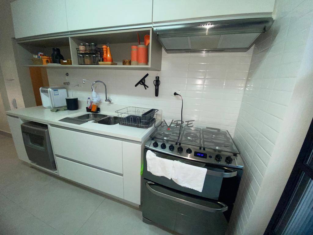 Apartamento à venda com 3 quartos, 167m² - Foto 5