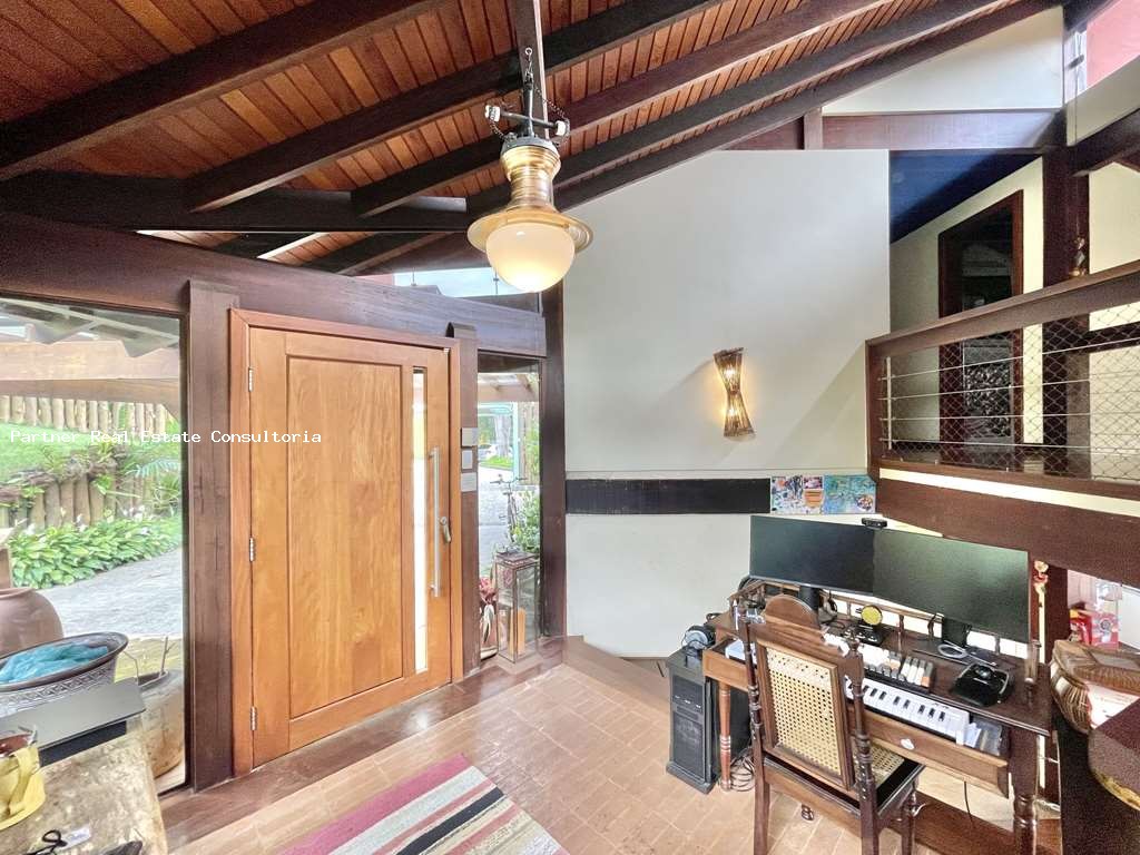 Casa de Condomínio à venda com 3 quartos, 1323m² - Foto 9