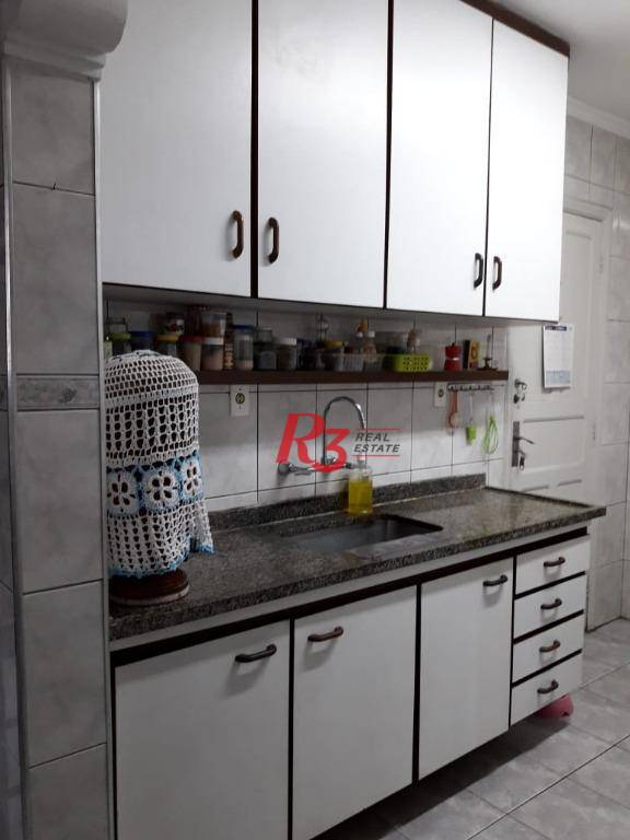 Sobrado à venda com 3 quartos, 240m² - Foto 2