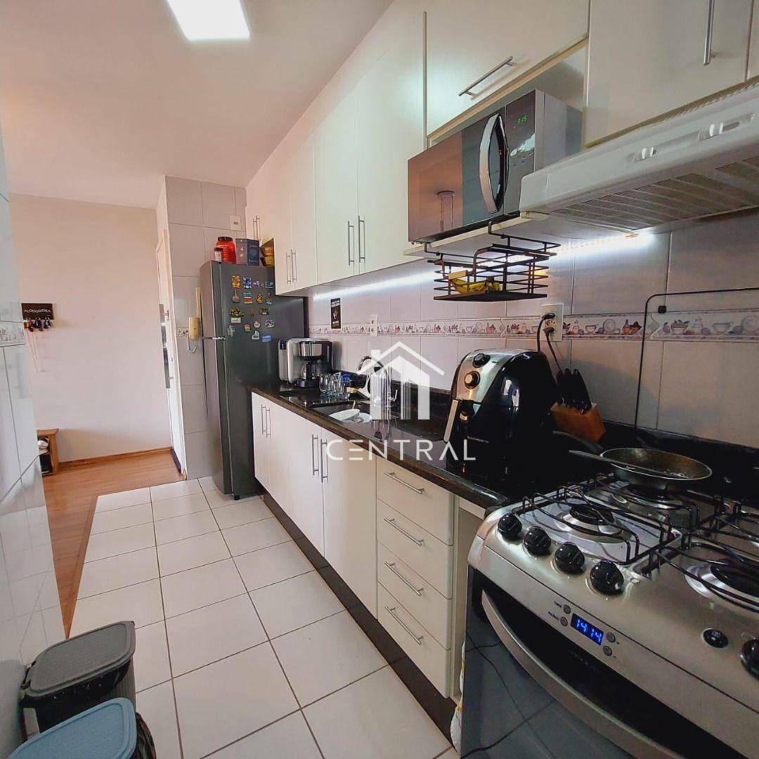 Apartamento à venda com 3 quartos, 64m² - Foto 12