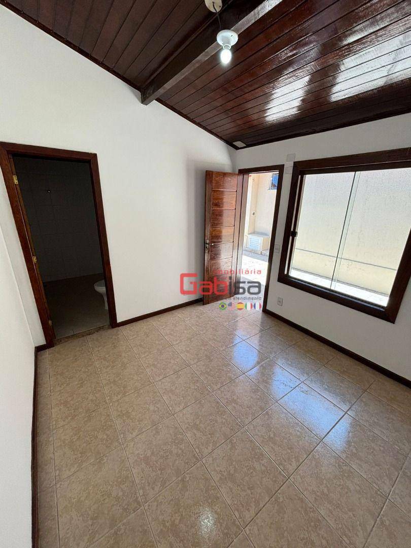 Casa à venda com 5 quartos, 120m² - Foto 25