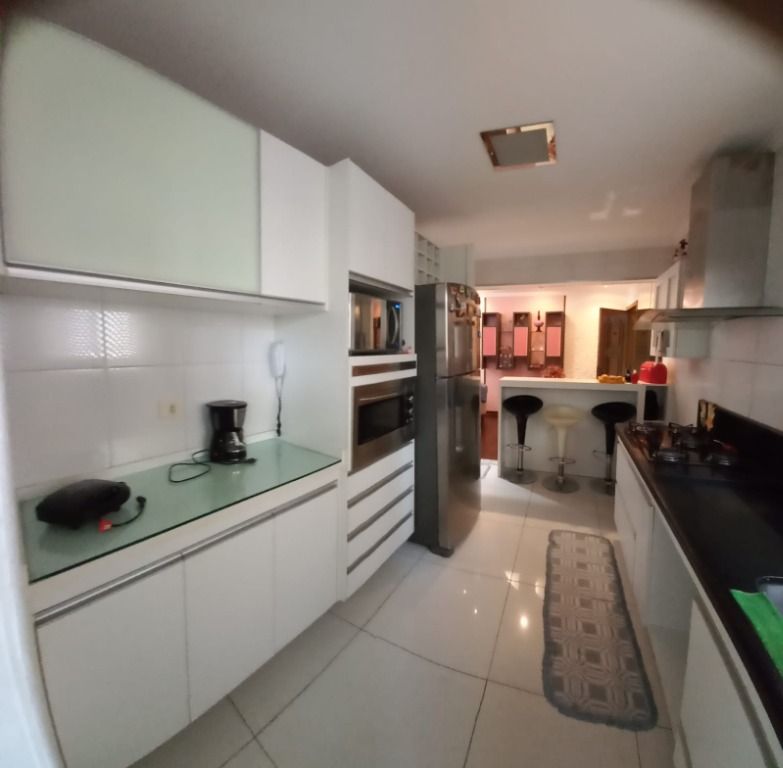 Apartamento à venda com 2 quartos, 75m² - Foto 7