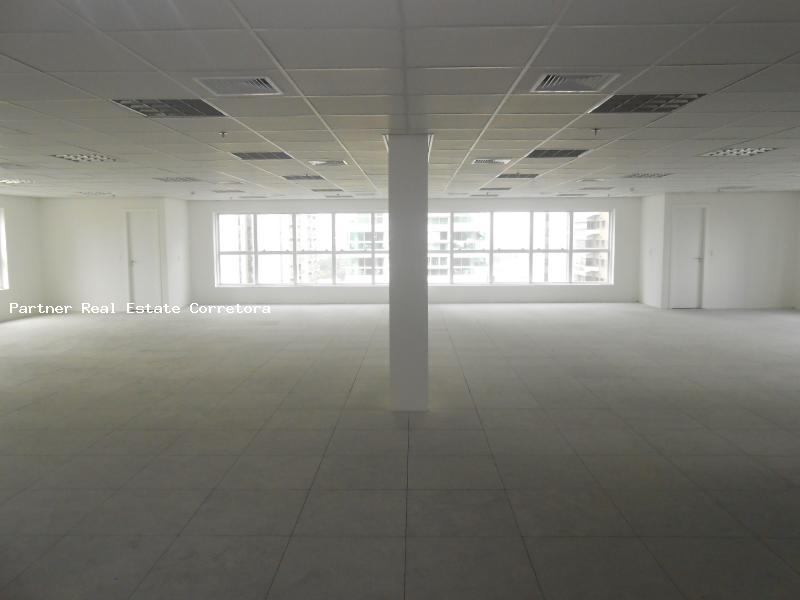 Conjunto Comercial-Sala à venda com 1 quarto, 504m² - Foto 1