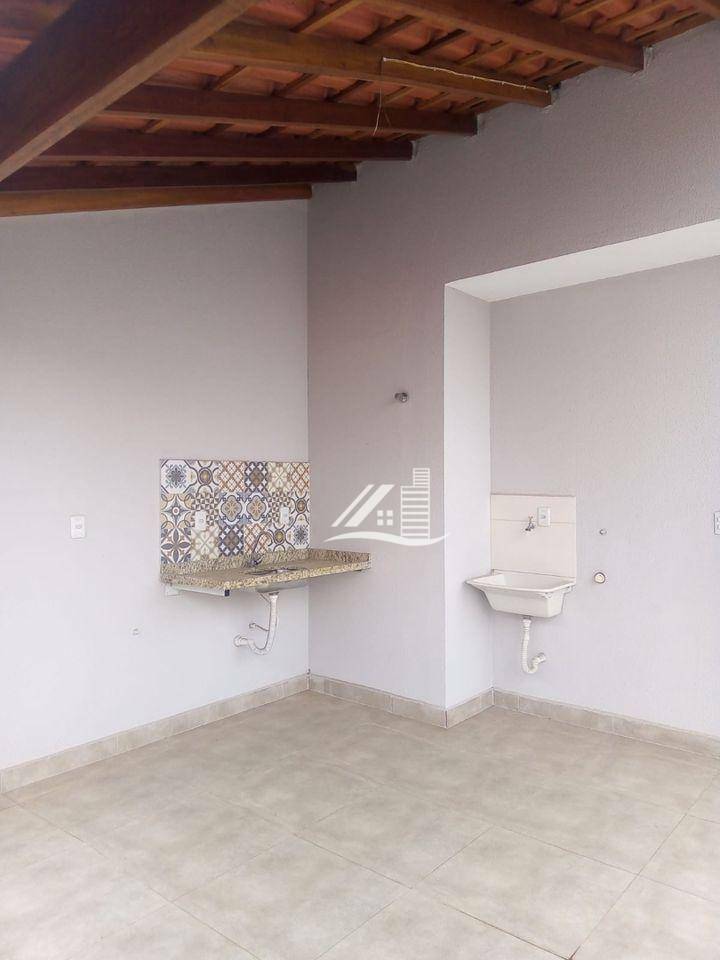 Cobertura à venda com 2 quartos, 80m² - Foto 2