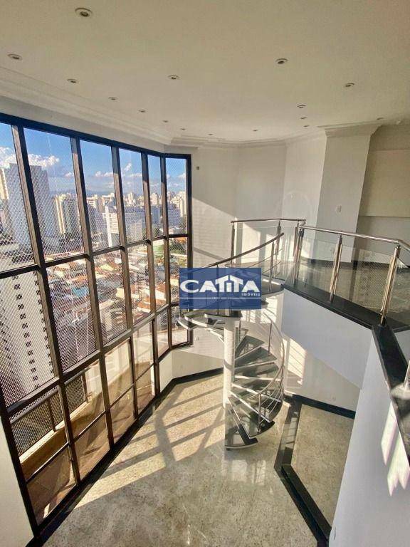 Cobertura para alugar com 4 quartos, 347m² - Foto 2