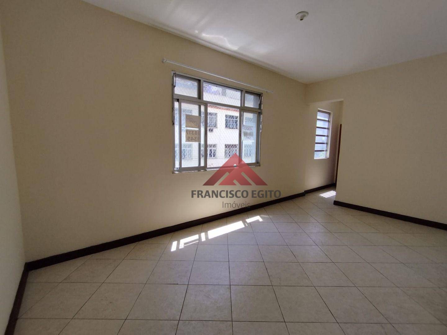 Apartamento para alugar com 2 quartos, 60m² - Foto 3