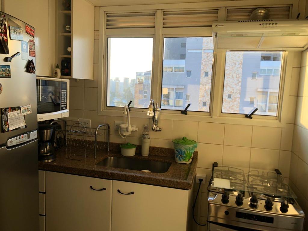 Apartamento à venda com 2 quartos, 52m² - Foto 7