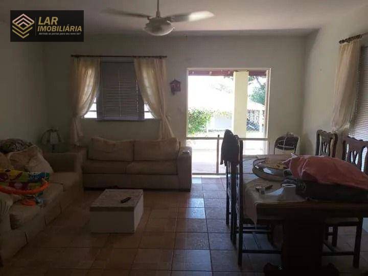 Chácara à venda e aluguel com 2 quartos, 200m² - Foto 5