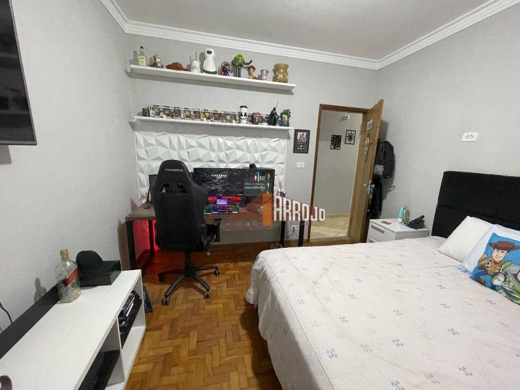 Casa à venda com 3 quartos, 200m² - Foto 9