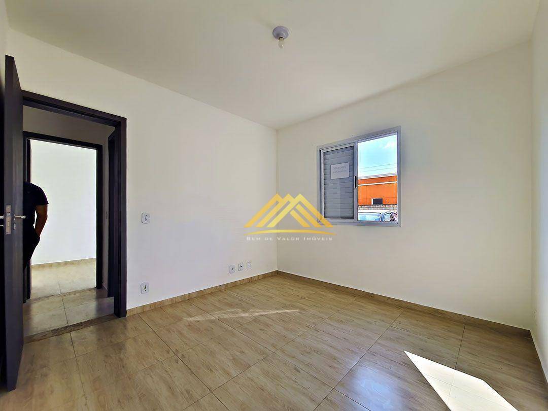 Apartamento à venda com 2 quartos, 49m² - Foto 12