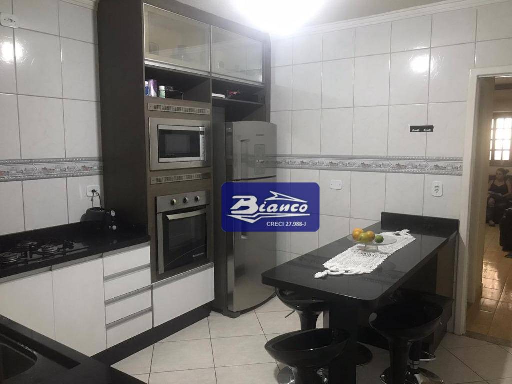 Sobrado à venda com 2 quartos, 138m² - Foto 26