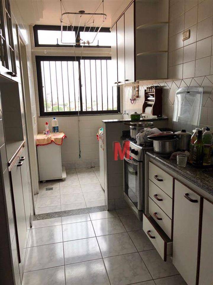 Apartamento à venda com 2 quartos, 60m² - Foto 4