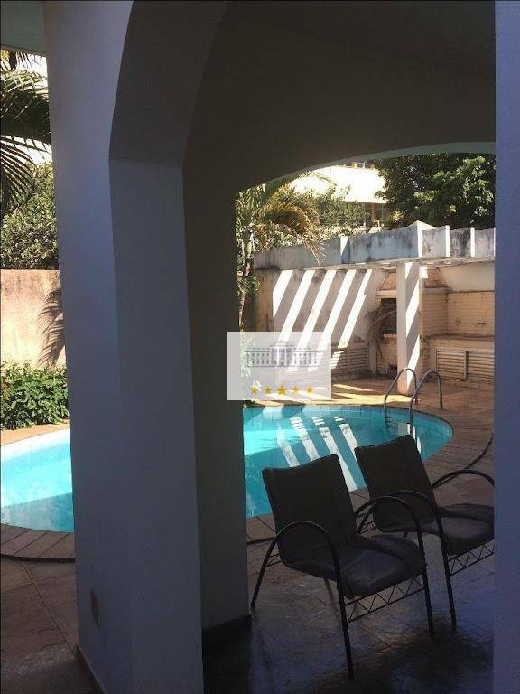 Casa, 3 quartos, 399 m² - Foto 2