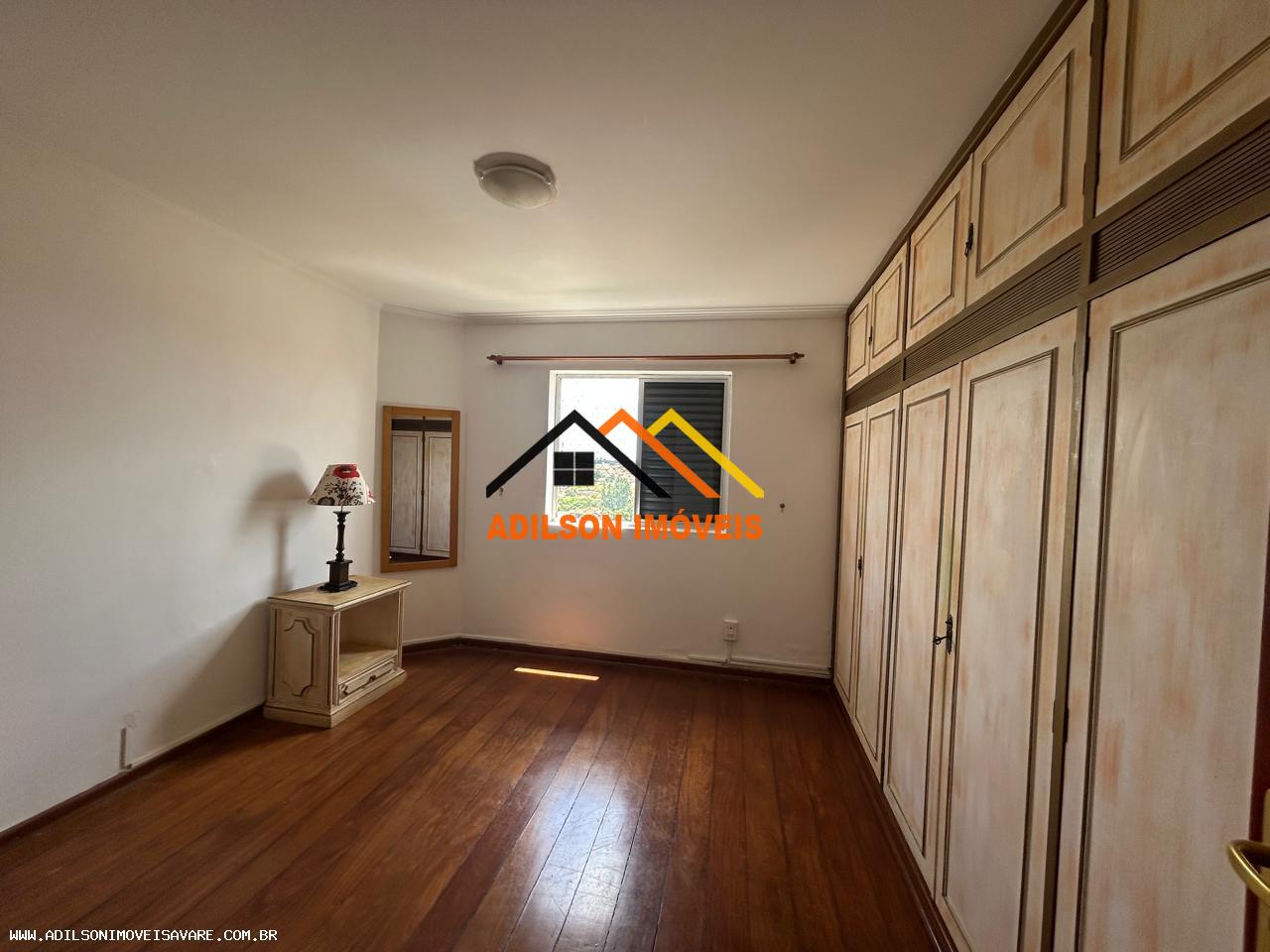 Apartamento à venda com 3 quartos - Foto 6