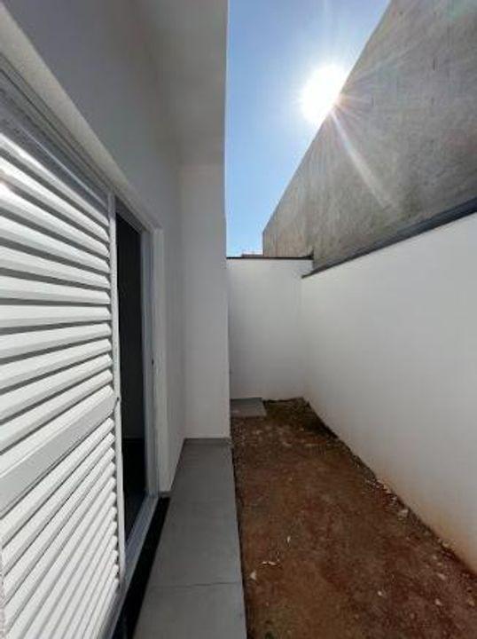 Casa à venda com 2 quartos, 125m² - Foto 18