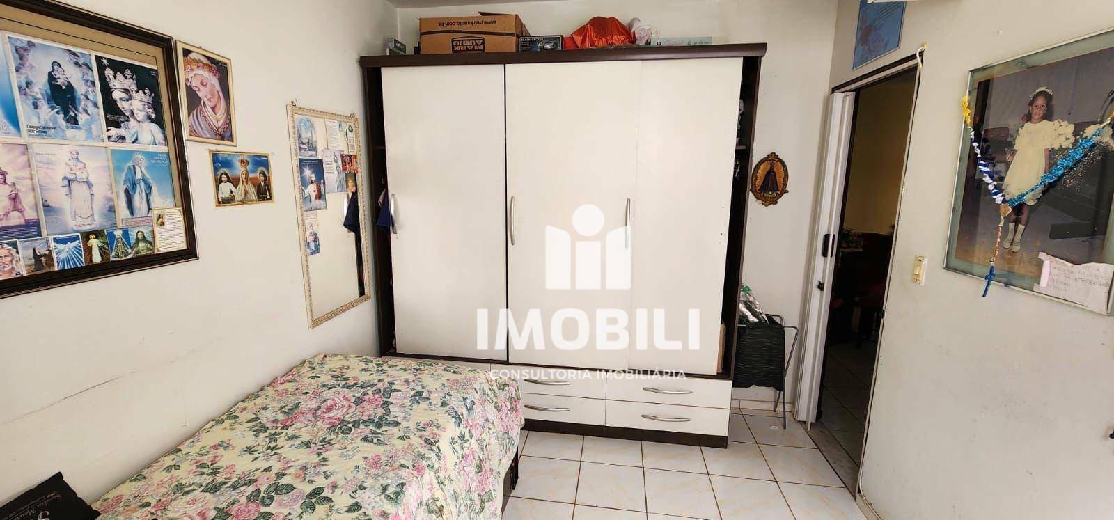 Apartamento à venda com 2 quartos, 67m² - Foto 3